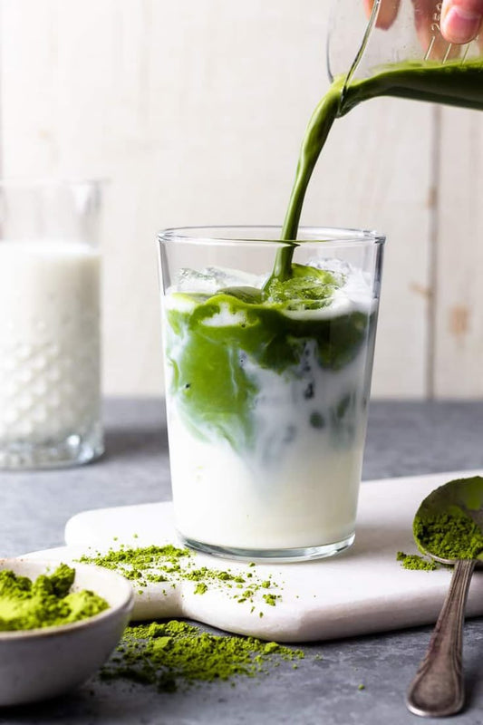 How to Make an Iced Matcha Latte with KIRO M∆TCH∆